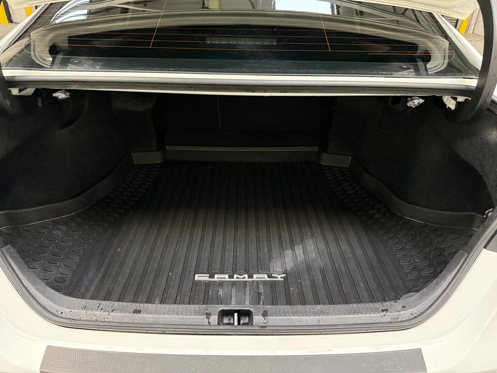 Thumbnail: 2023 Toyota Camry - 6