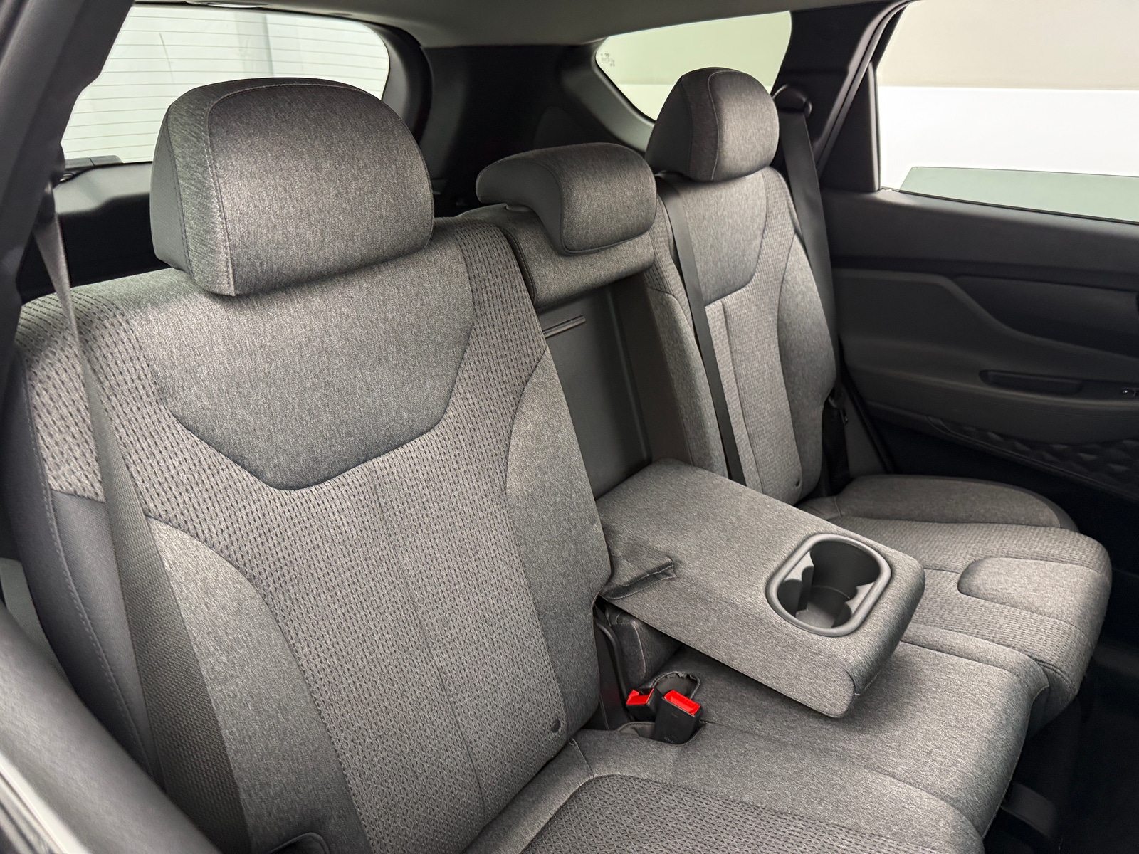 Thumbnail: 2023 Hyundai Santa Fe - 6