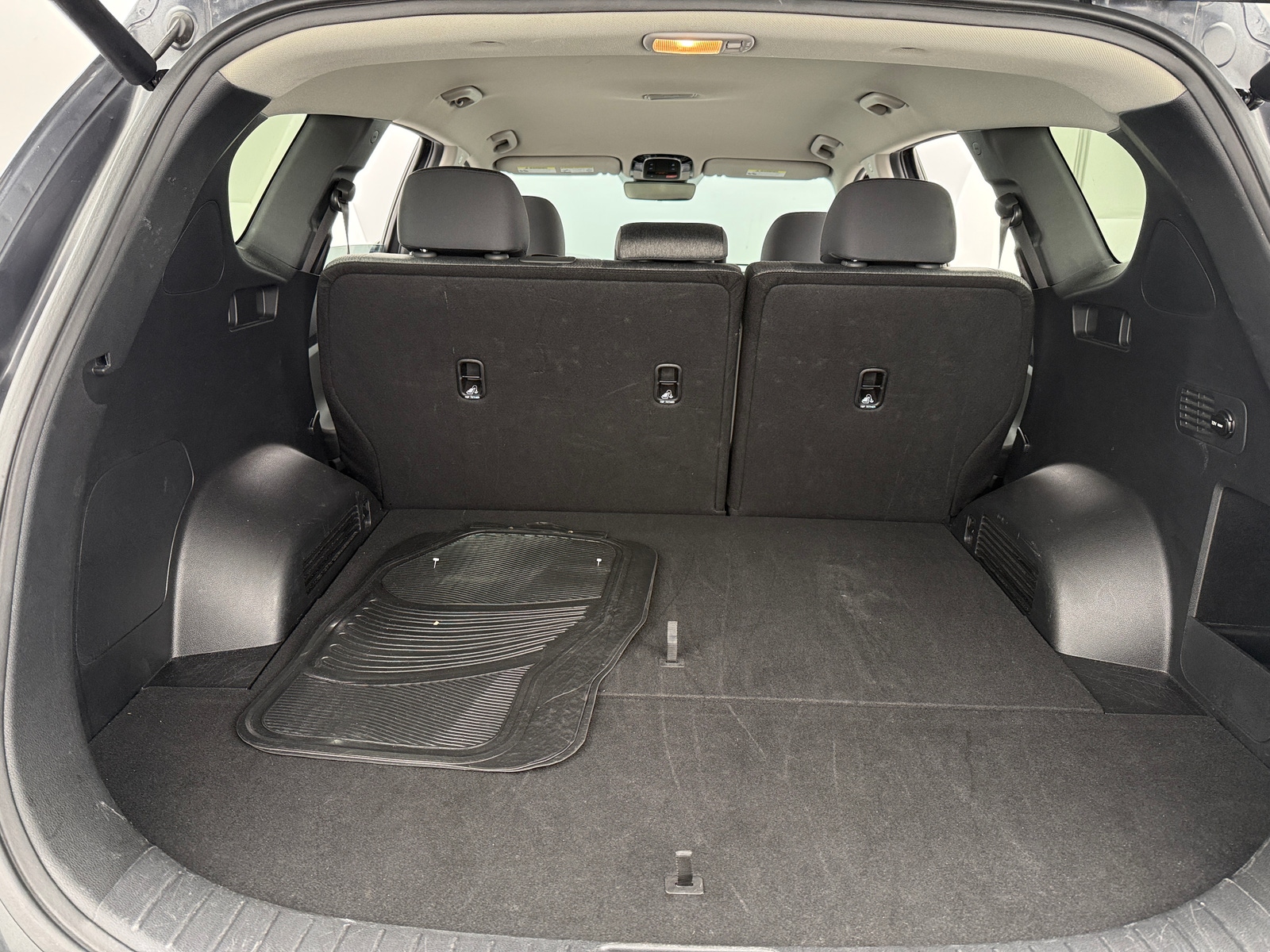 Thumbnail: 2023 Hyundai Santa Fe - 7