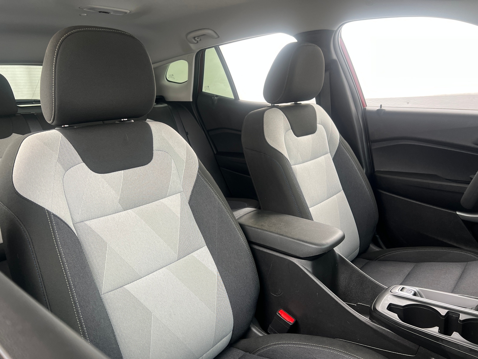 Thumbnail: 2025 Chevrolet Trax - 2