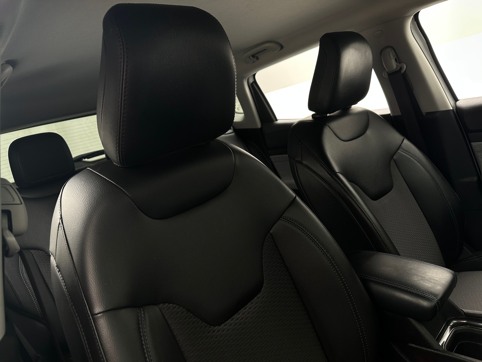 Thumbnail: 2022 Jeep Compass - 2