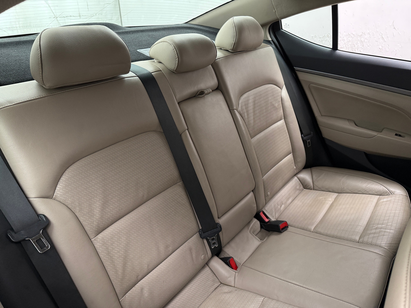 Thumbnail: 2017 Hyundai Elantra - 5