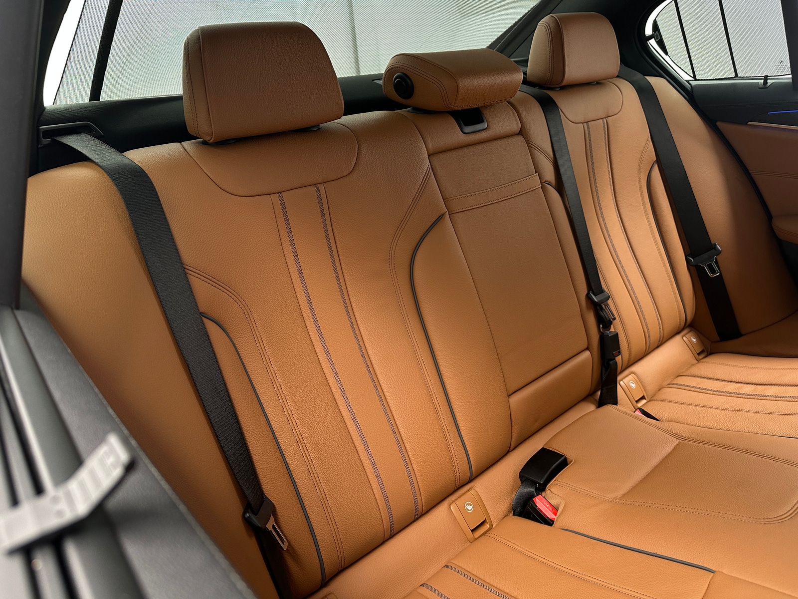 Thumbnail: 2021 BMW 5 Series - 5