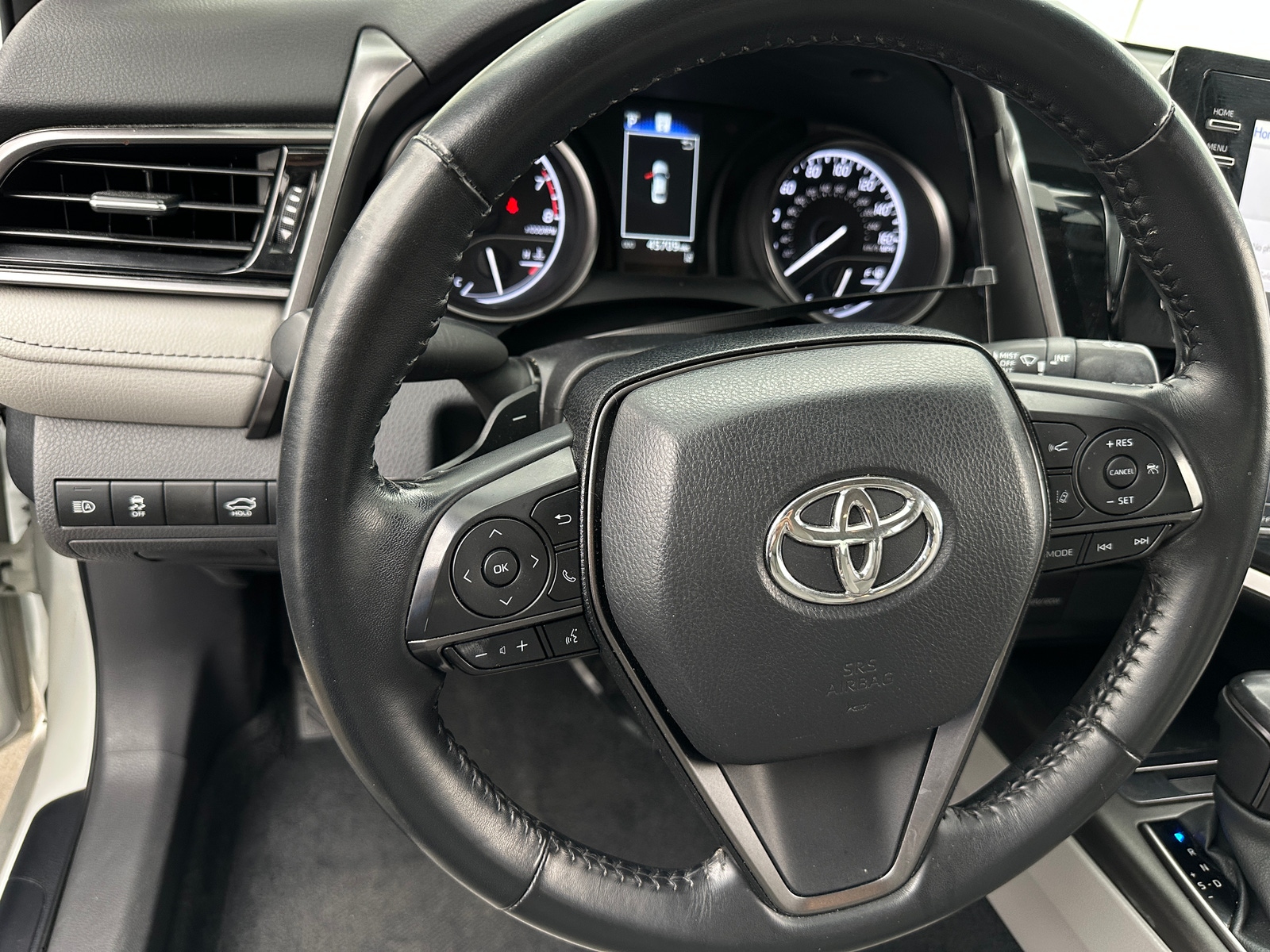 Thumbnail: 2022 Toyota Camry - 4