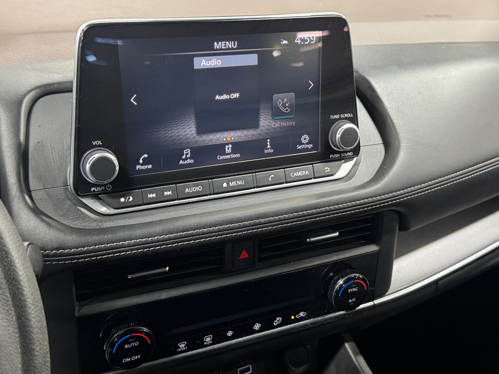 Thumbnail: 2023 Nissan Rogue - 4