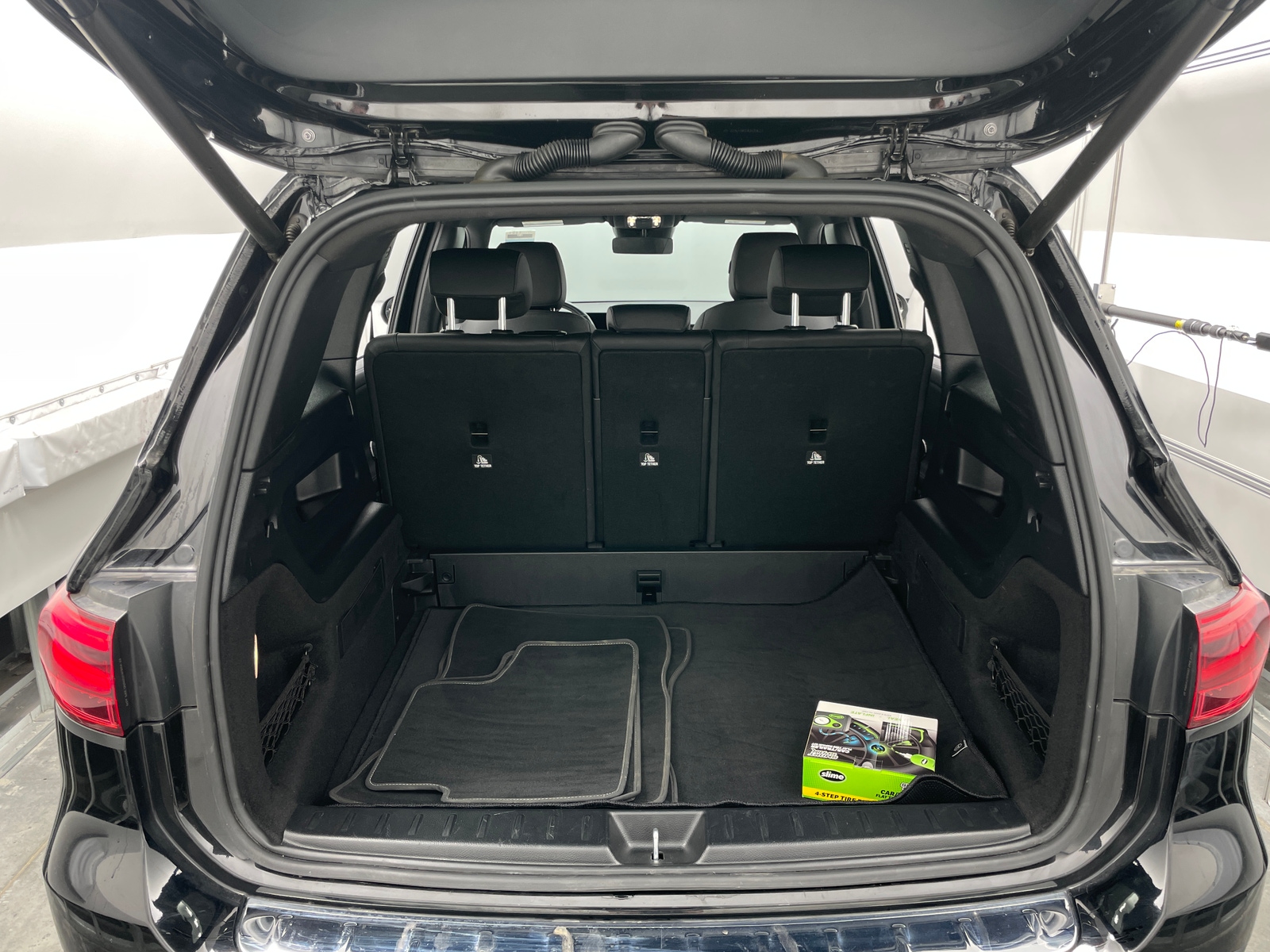 Thumbnail: 2024 Mercedes-Benz GLB - 6