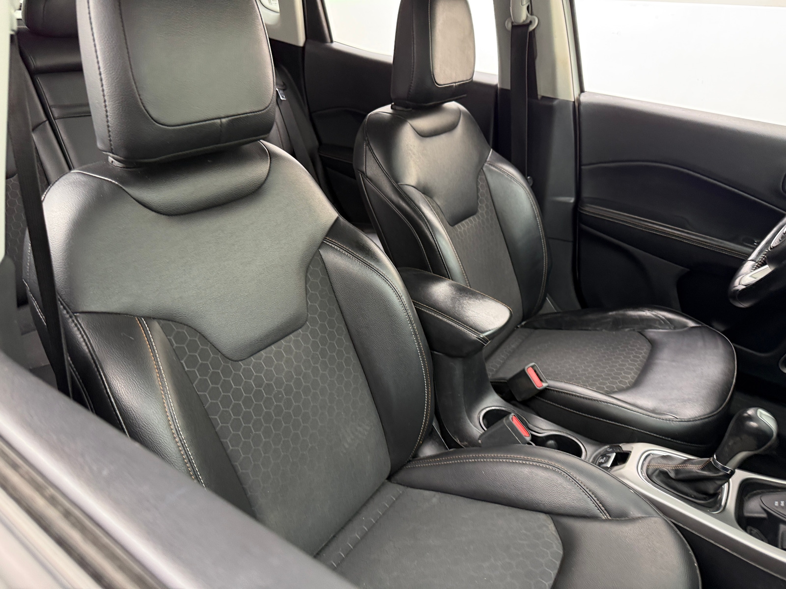 Thumbnail: 2018 Jeep Compass - 2