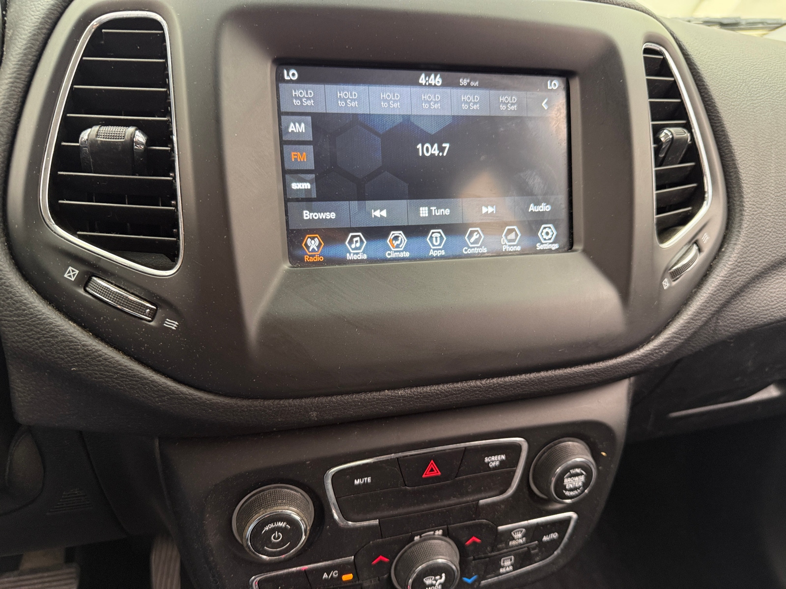 Thumbnail: 2018 Jeep Compass - 4