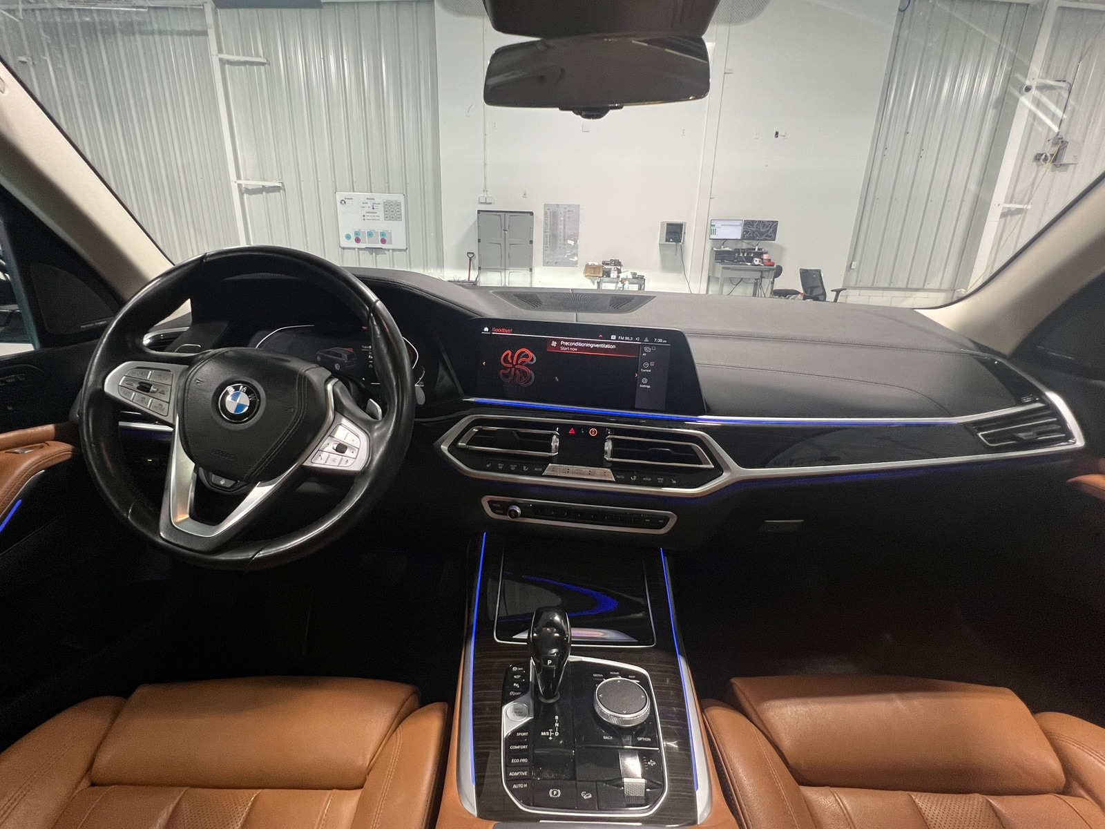 Thumbnail: 2019 BMW X7 - 2