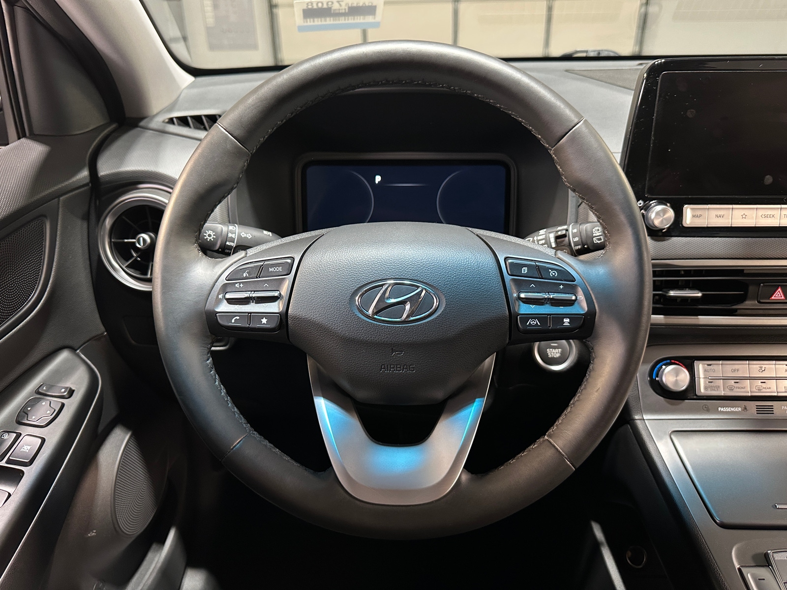 Thumbnail: 2023 Hyundai Kona - 4