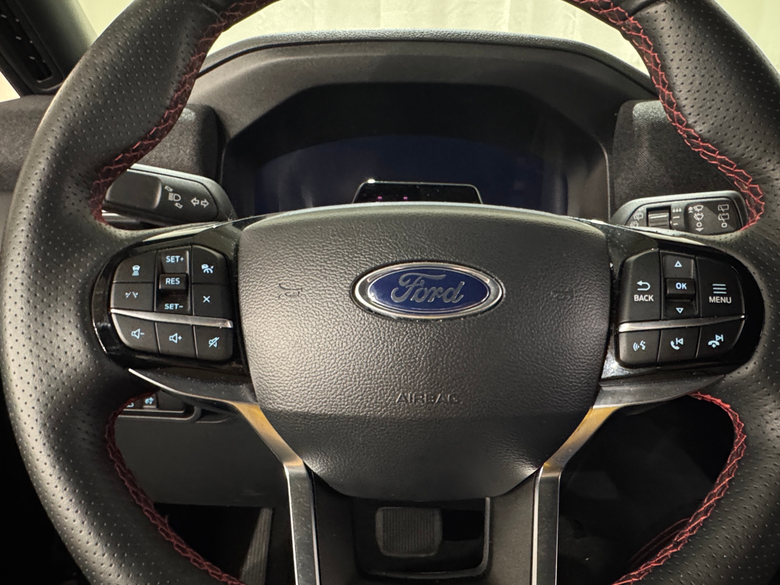 Thumbnail: 2025 Ford Explorer - 5