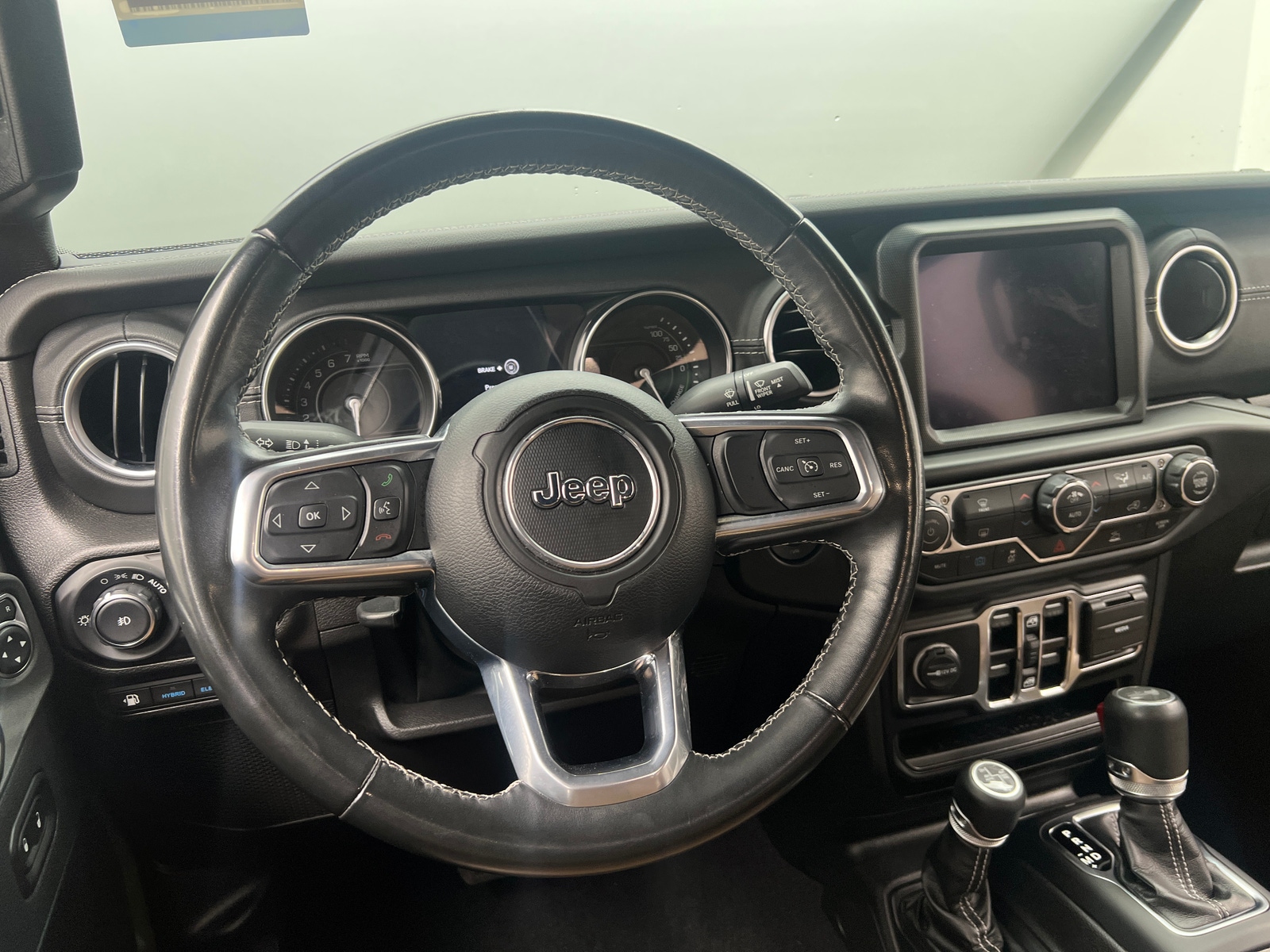 Thumbnail: 2022 Jeep Wrangler - 4