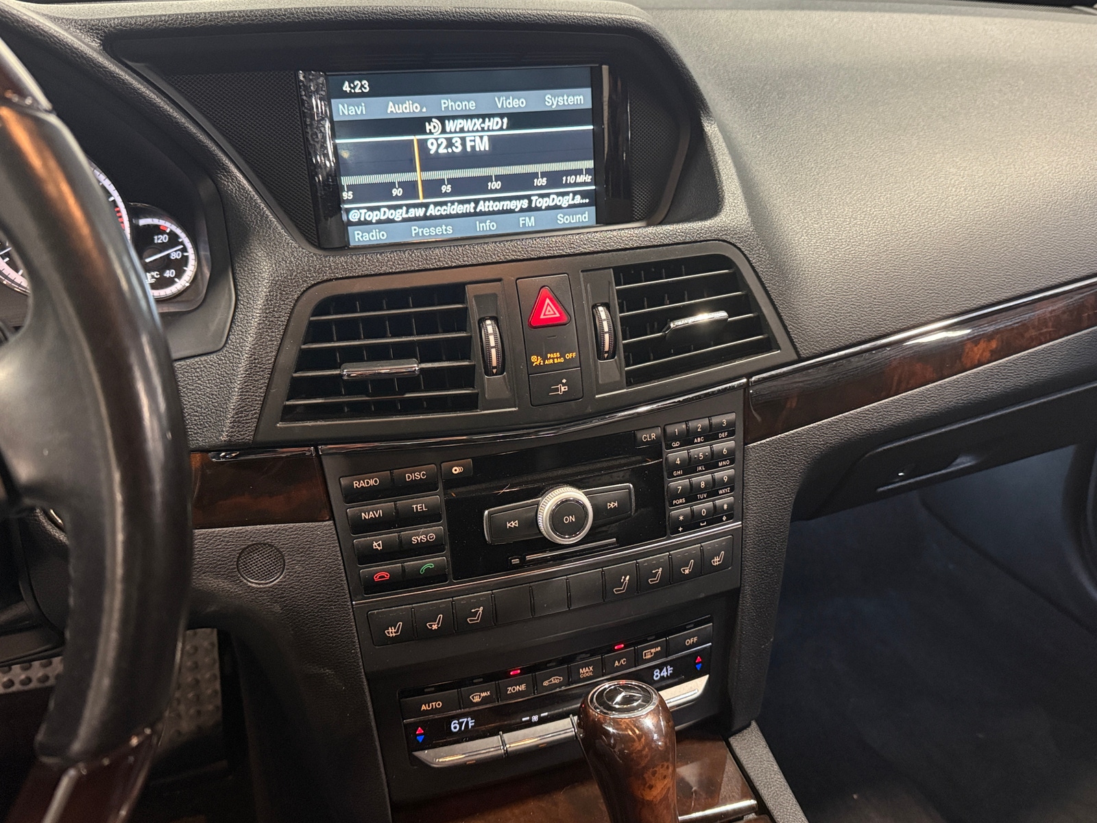 Thumbnail: 2011 Mercedes-Benz E-Class - 3