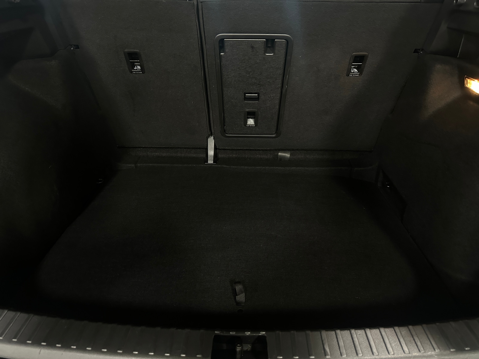 Thumbnail: 2022 Volkswagen Taos - 7