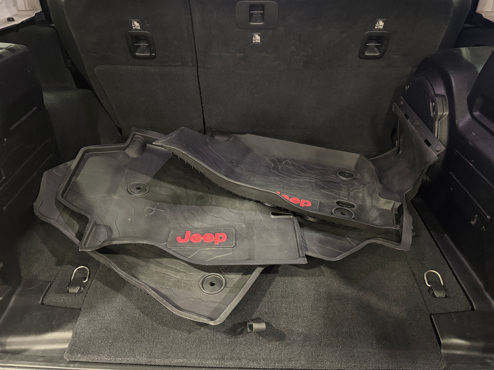 Thumbnail: 2019 Jeep Wrangler - 6