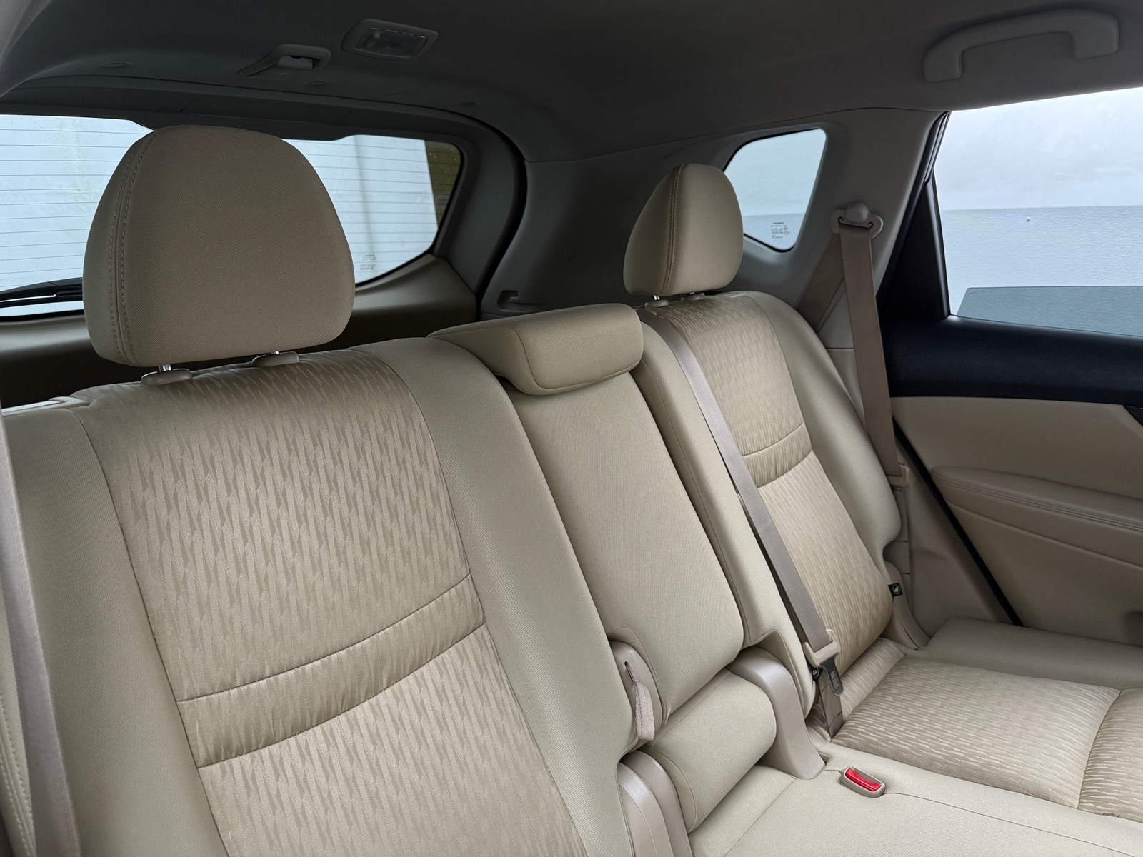 Thumbnail: 2017 Nissan Rogue - 6