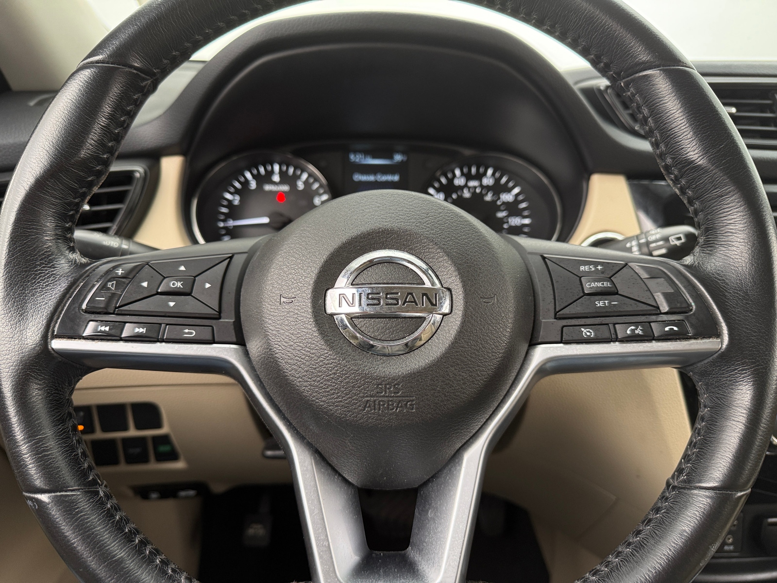 Thumbnail: 2017 Nissan Rogue - 5