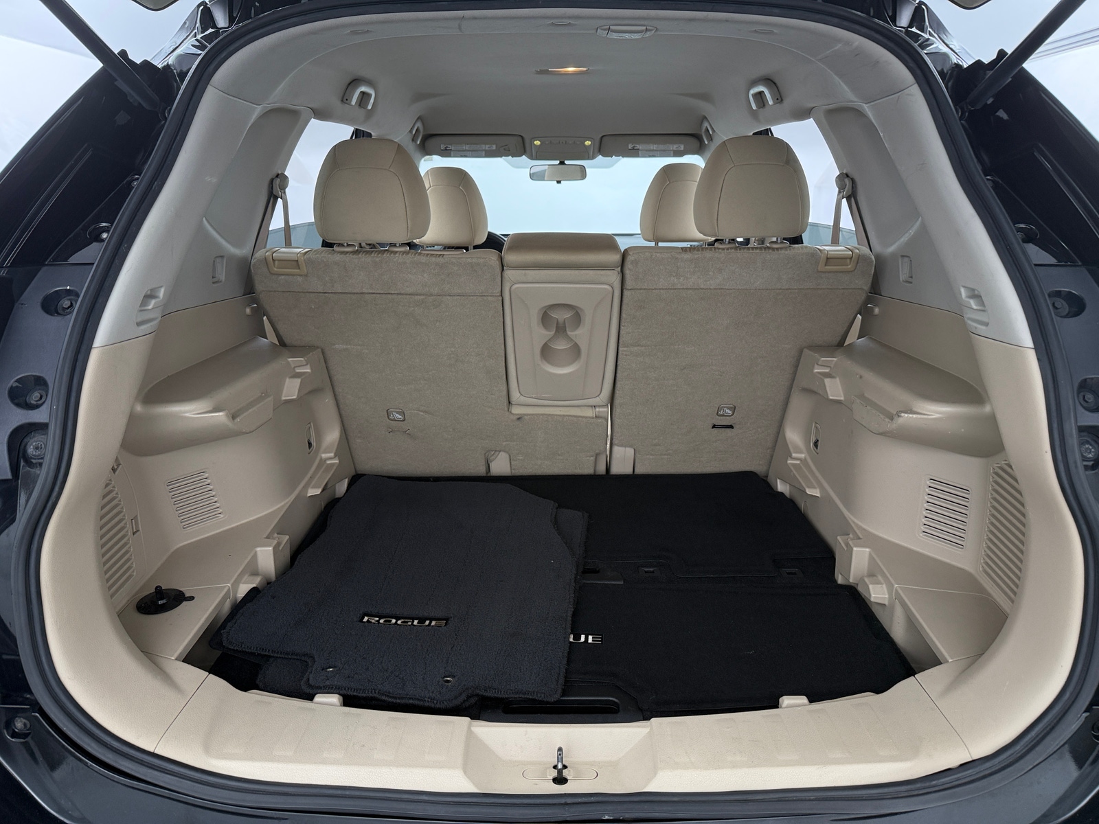 Thumbnail: 2017 Nissan Rogue - 7