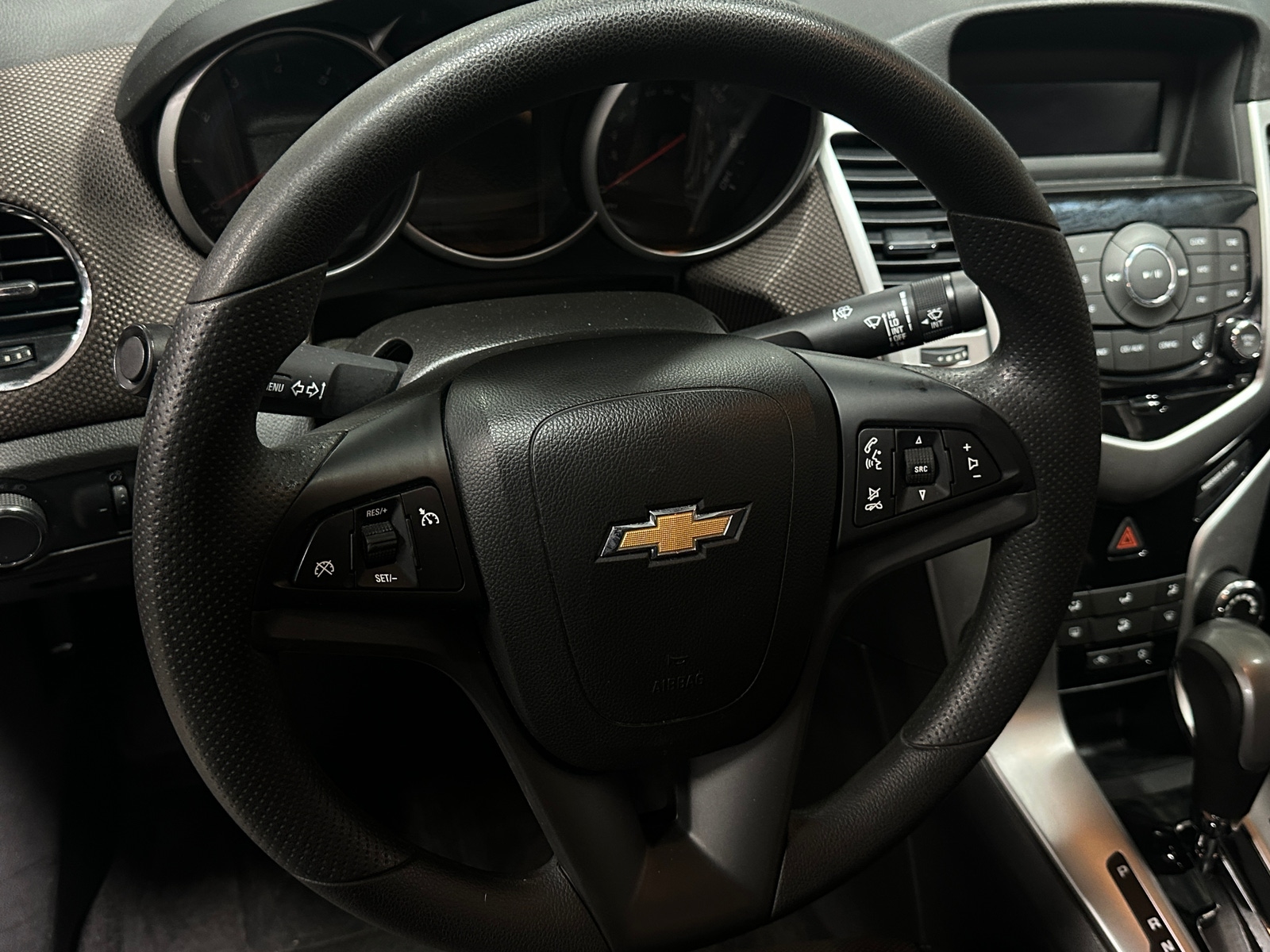 Thumbnail: 2015 Chevrolet Cruze - 5