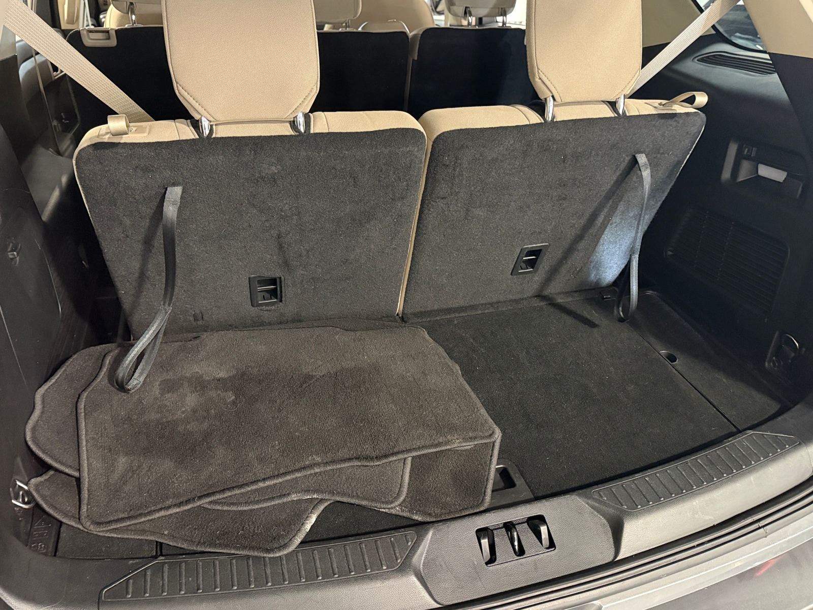 Thumbnail: 2021 Ford Explorer - 7