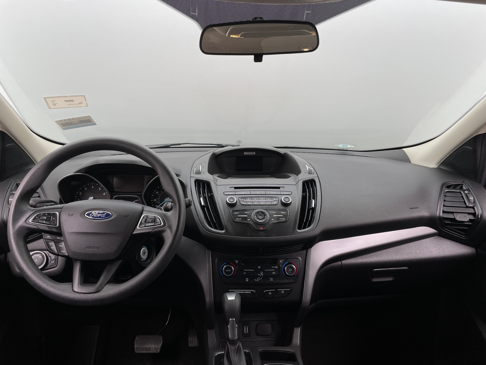 Thumbnail: 2017 Ford Escape - 3