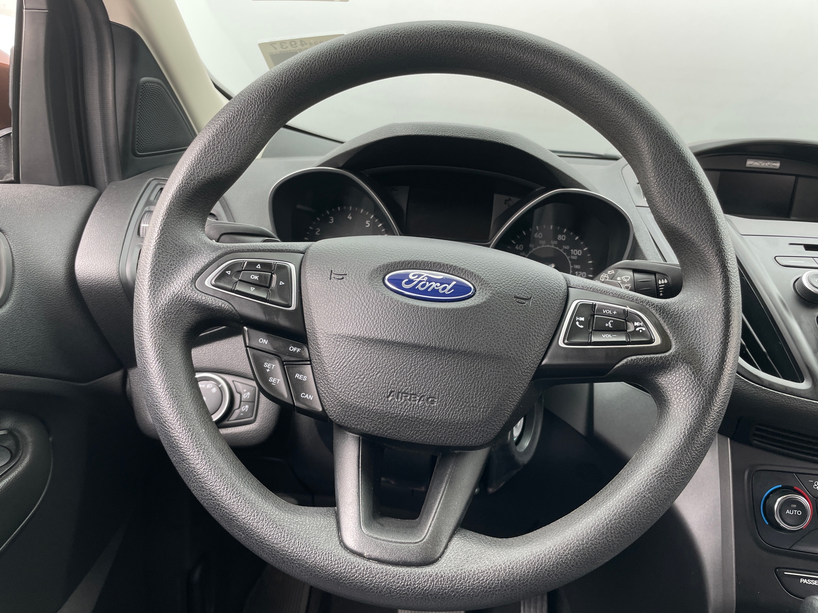 Thumbnail: 2017 Ford Escape - 5