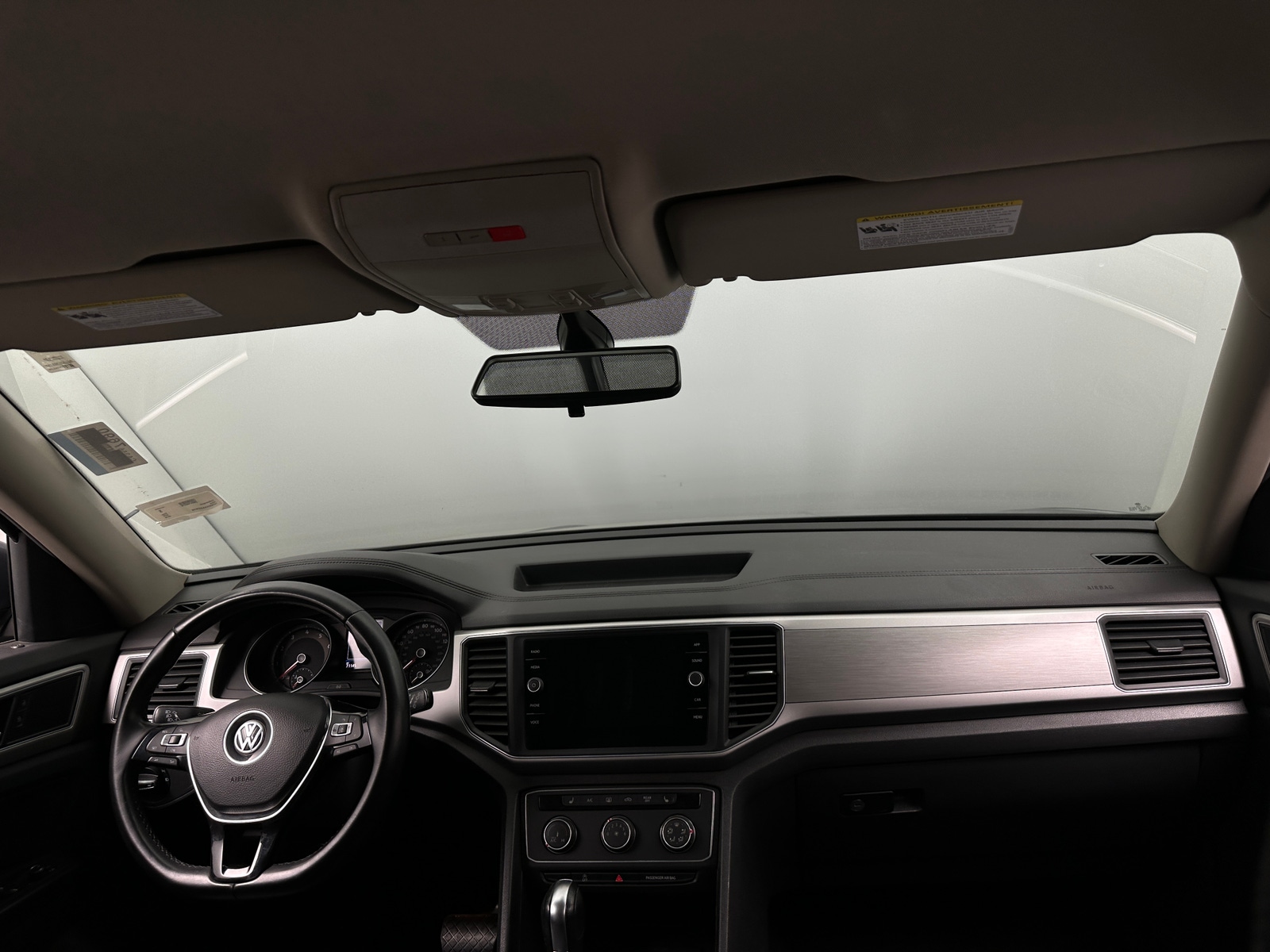 Thumbnail: 2018 Volkswagen Atlas - 3