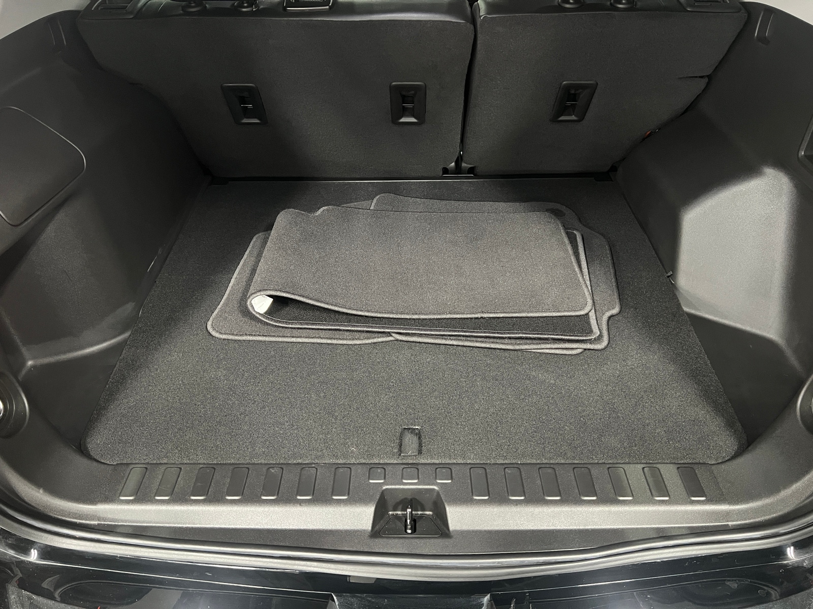 Thumbnail: 2022 GMC Terrain - 6