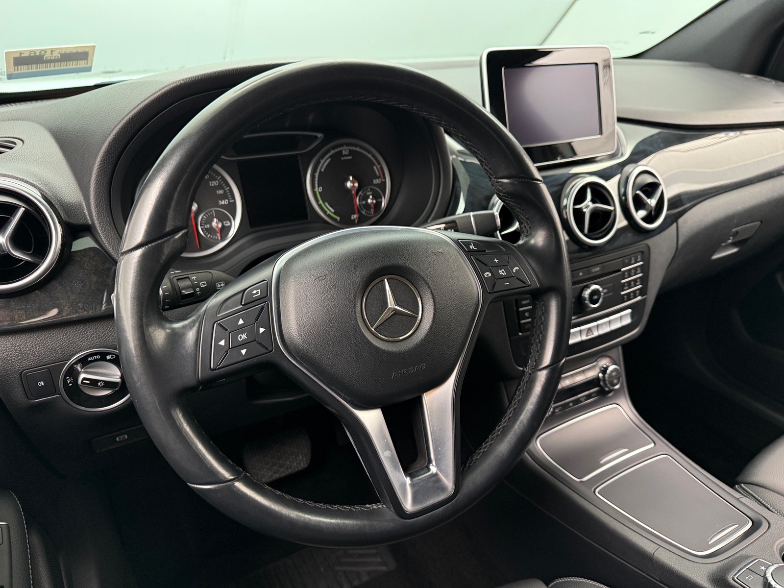 Thumbnail: 2017 Mercedes-Benz B-Class - 4