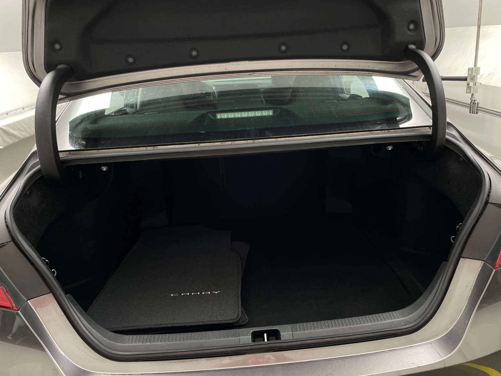 Thumbnail: 2019 Toyota Camry - 7