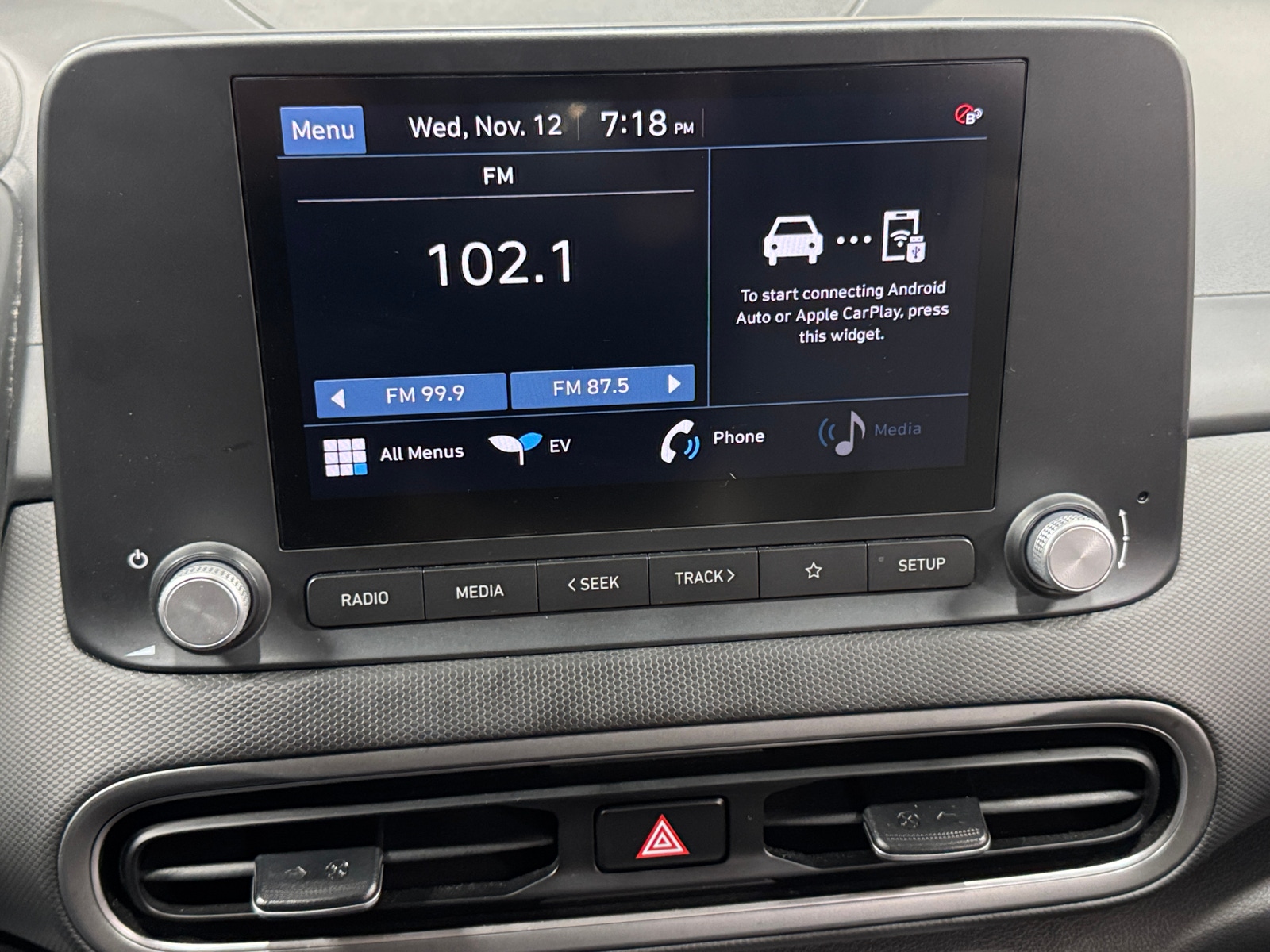 Thumbnail: 2023 Hyundai Kona - 4