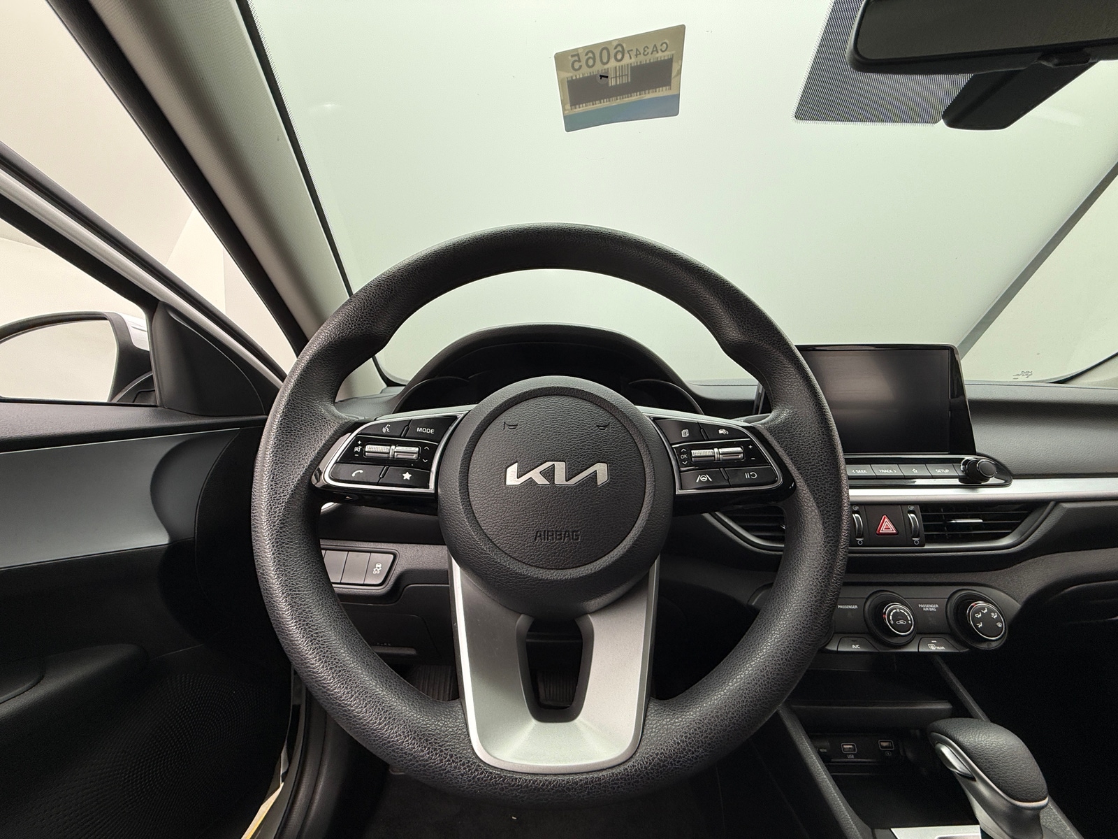 Thumbnail: 2024 Kia Forte - 5