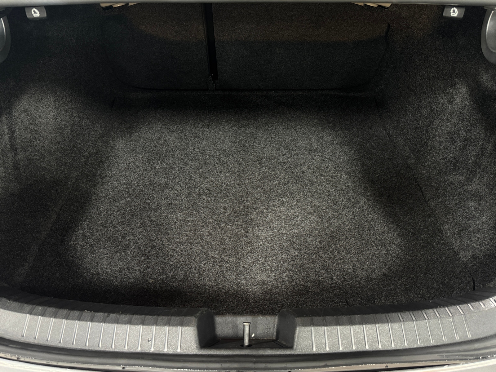 Thumbnail: 2024 Volkswagen Jetta - 6