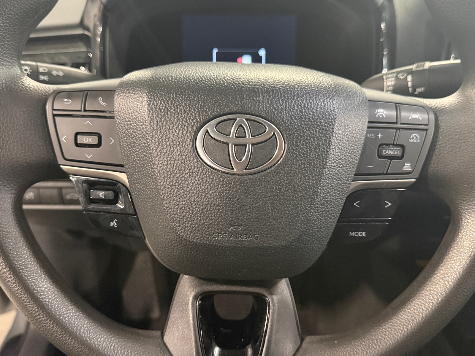 Thumbnail: 2025 Toyota Camry - 5