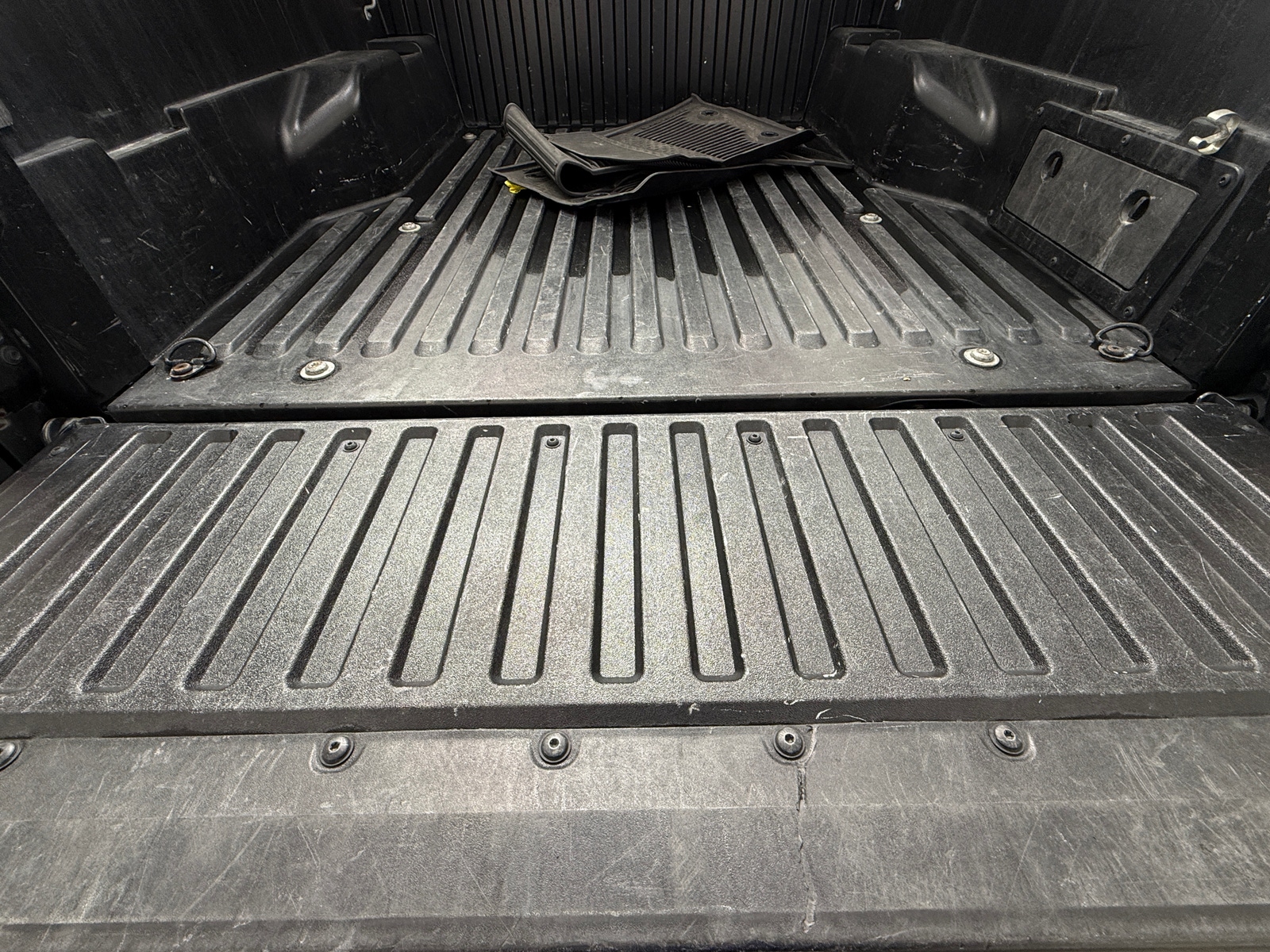 Thumbnail: 2022 Toyota Tacoma - 7