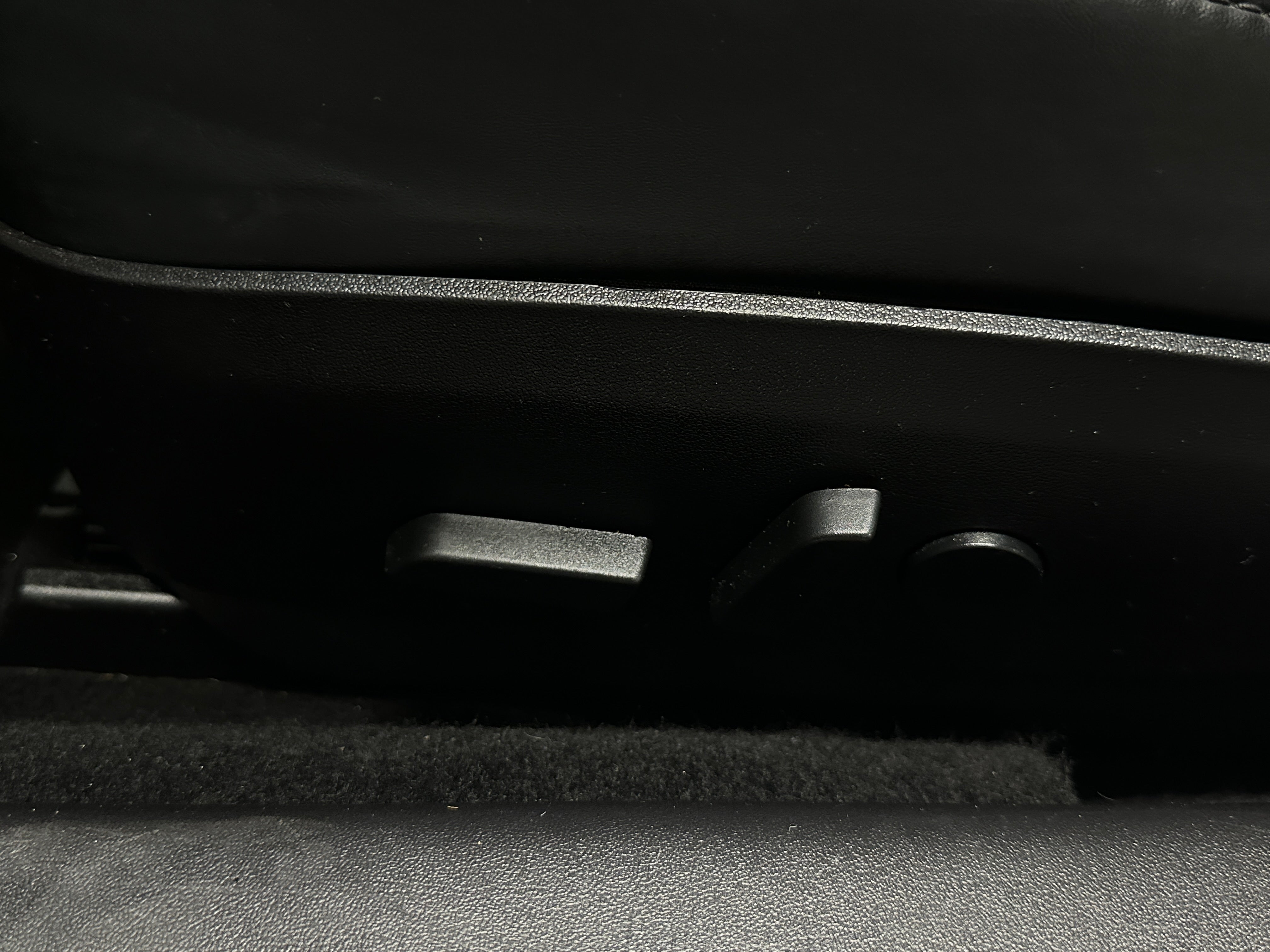 Used 2019 Tesla Model 3 Base with VIN 5YJ3E1EA5KF410979 for sale in Oak Creek, WI