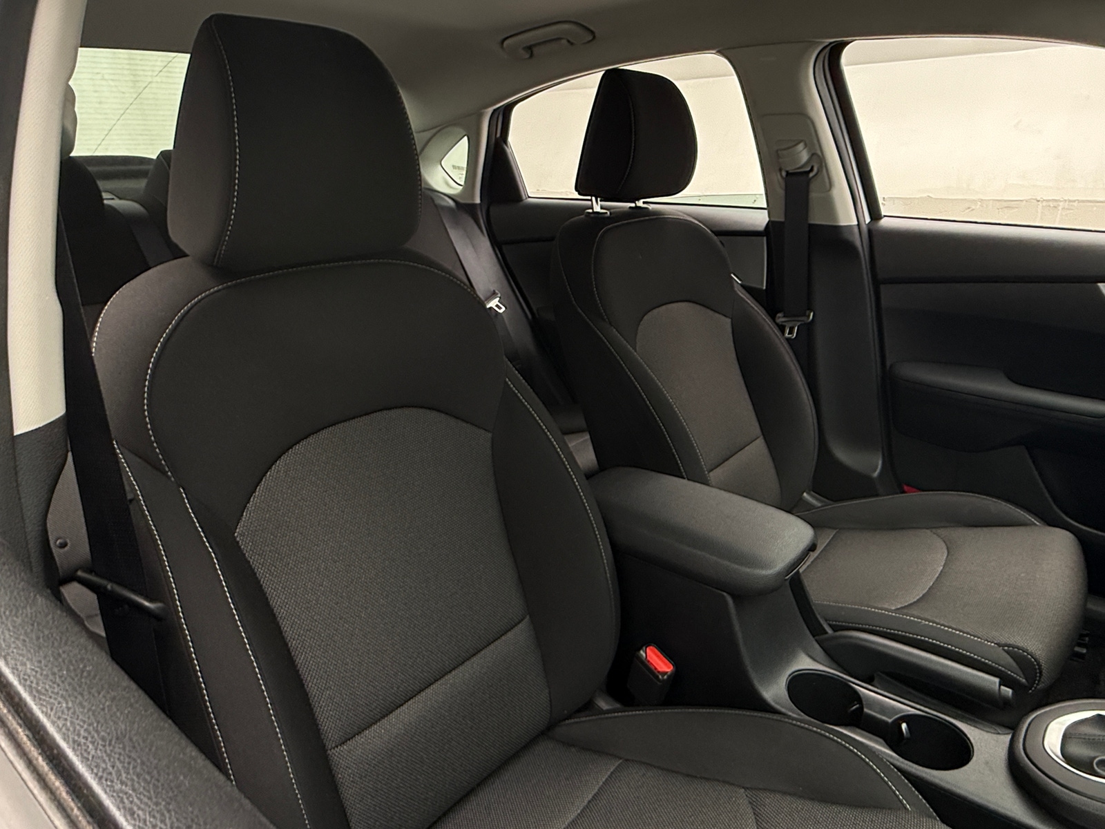 Thumbnail: 2024 Kia Forte - 2