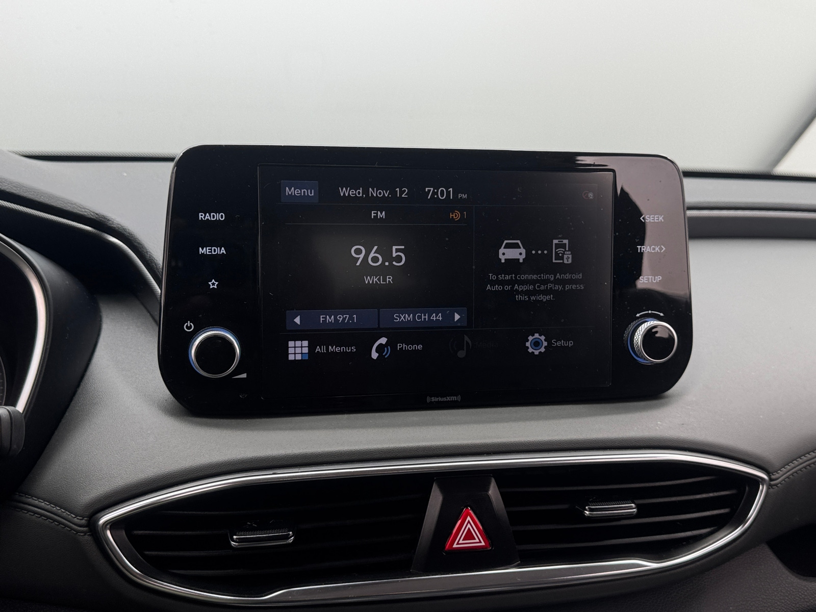 Thumbnail: 2022 Hyundai Santa Fe - 4