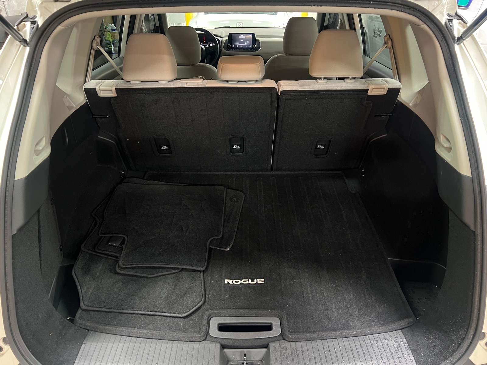 Thumbnail: 2023 Nissan Rogue - 7