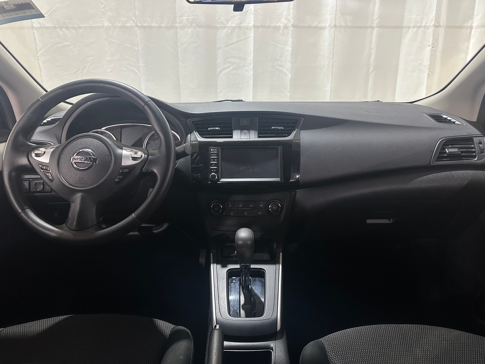 Thumbnail: 2019 Nissan Sentra - 3