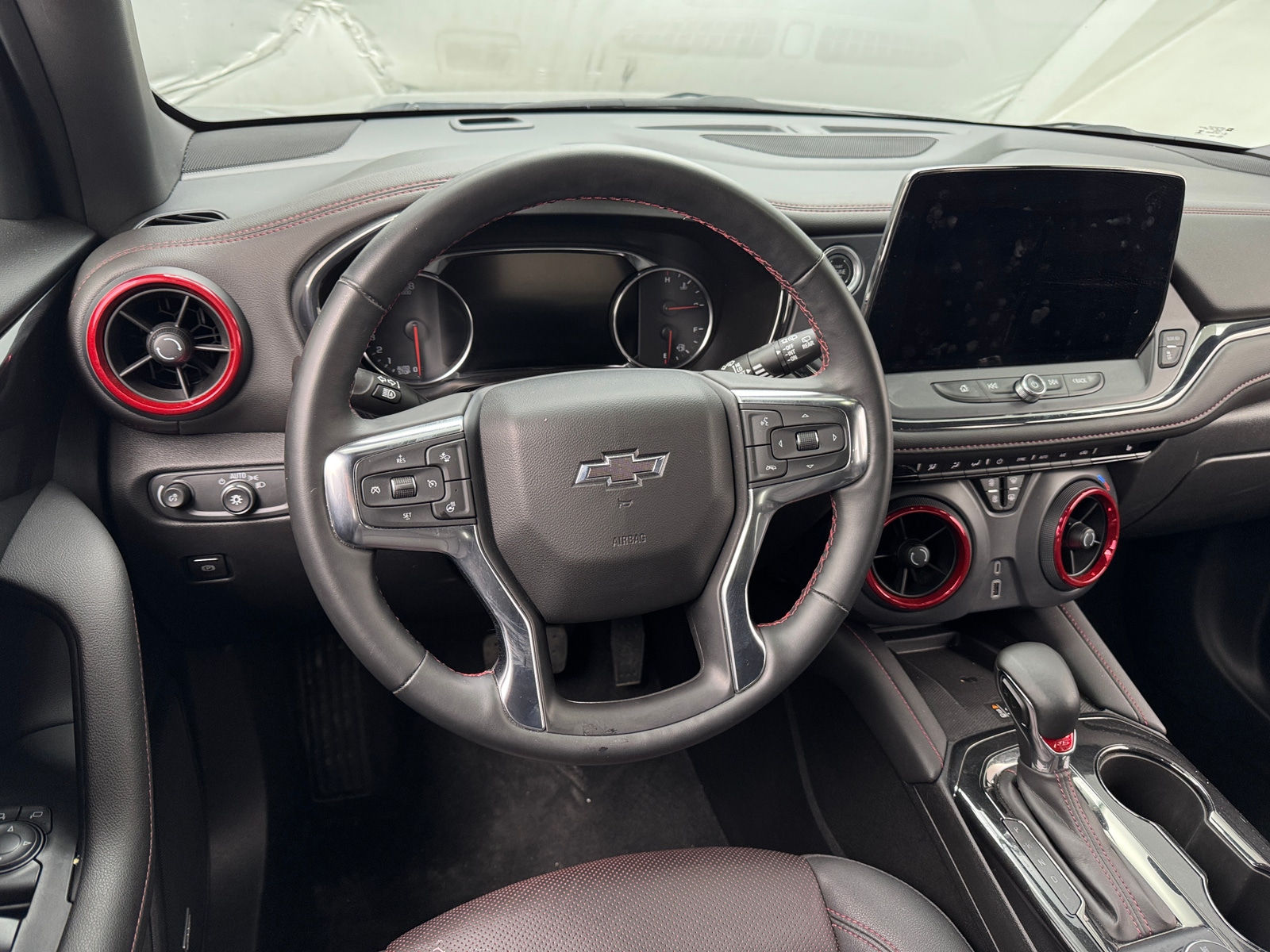 Thumbnail: 2025 Chevrolet Blazer - 4