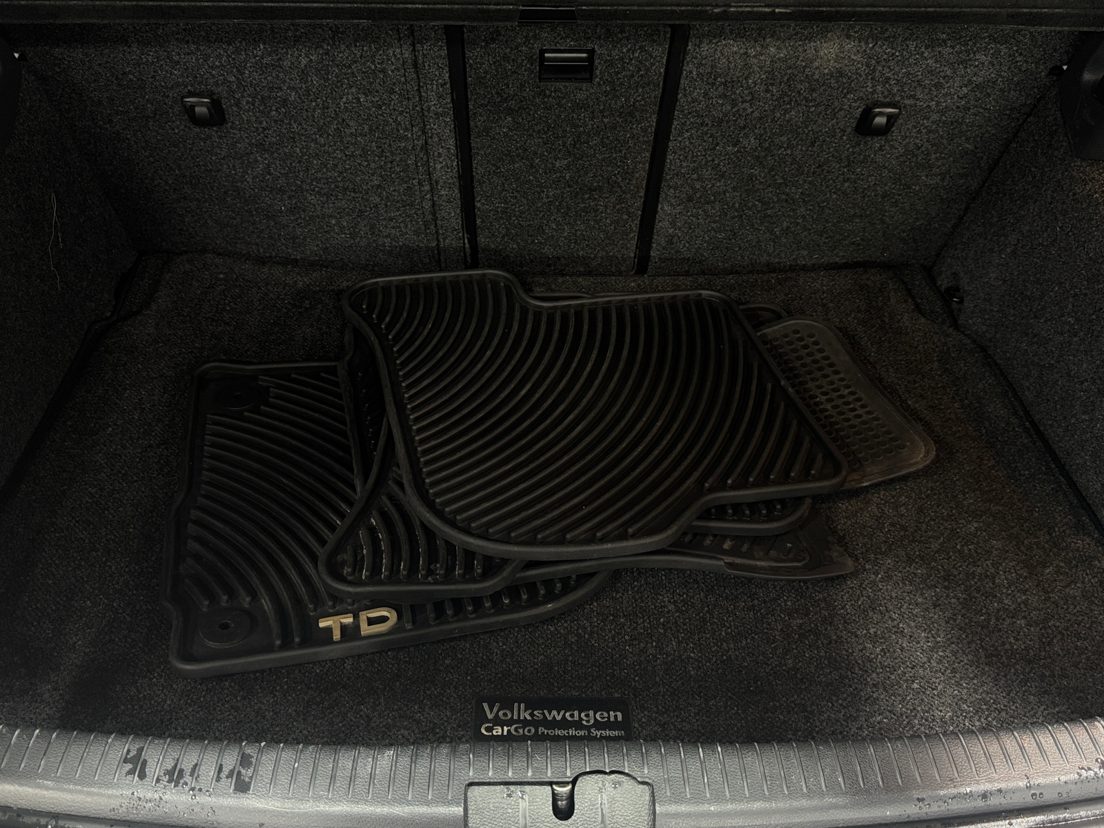 Thumbnail: 2012 Volkswagen Golf - 7