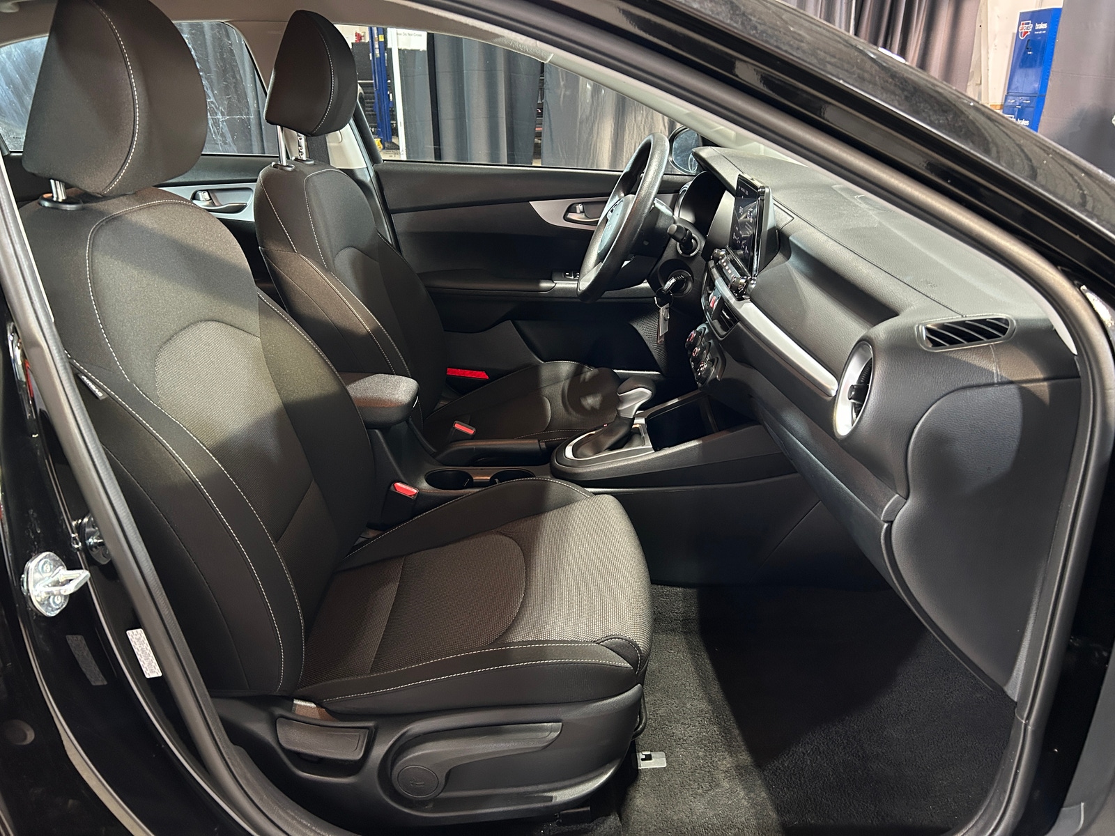 Thumbnail: 2024 Kia Forte - 2