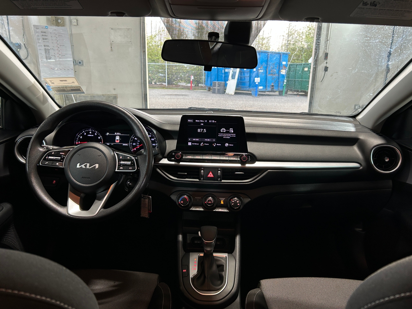 Thumbnail: 2024 Kia Forte - 3