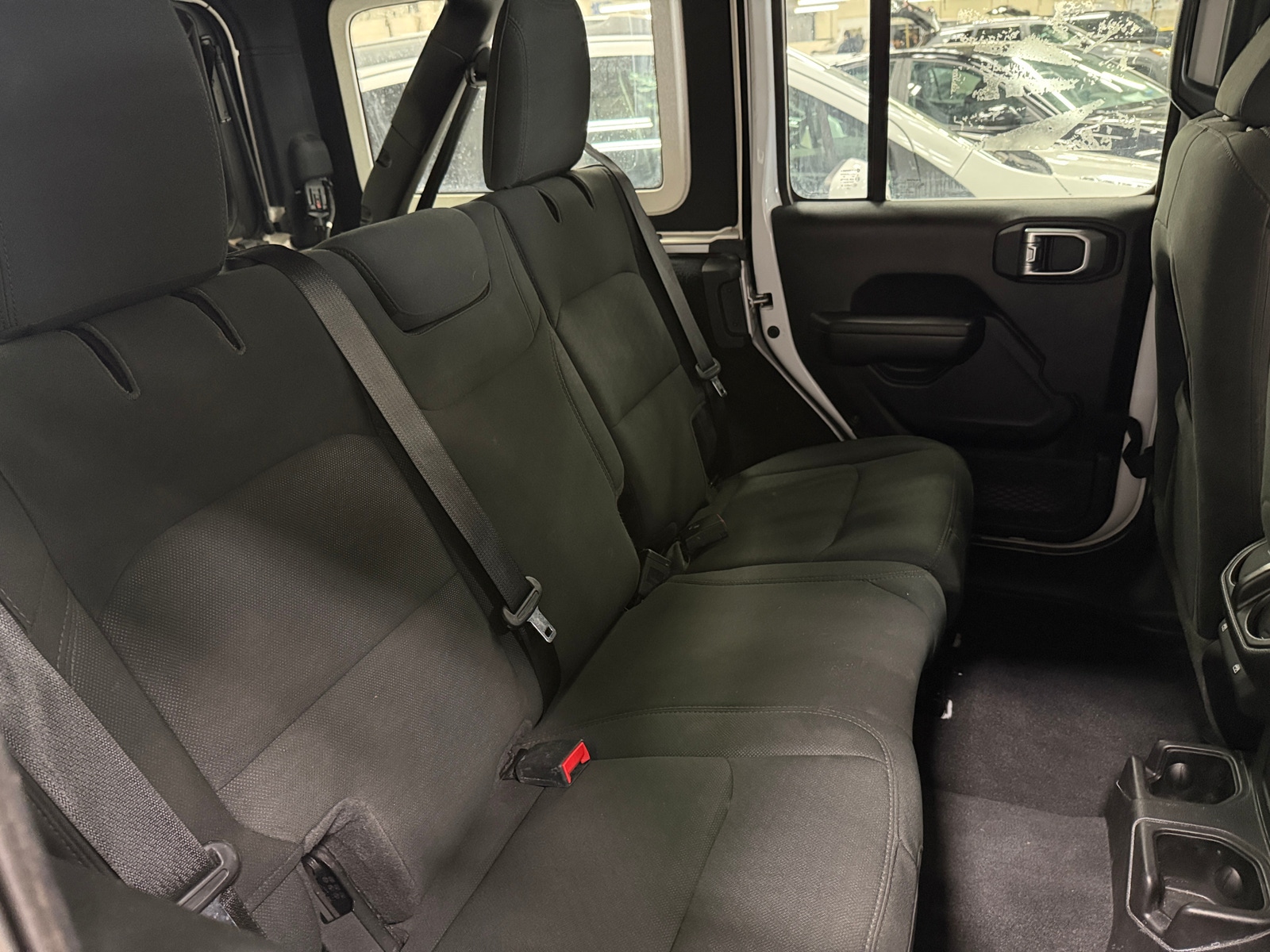 Thumbnail: 2020 Jeep Wrangler - 6