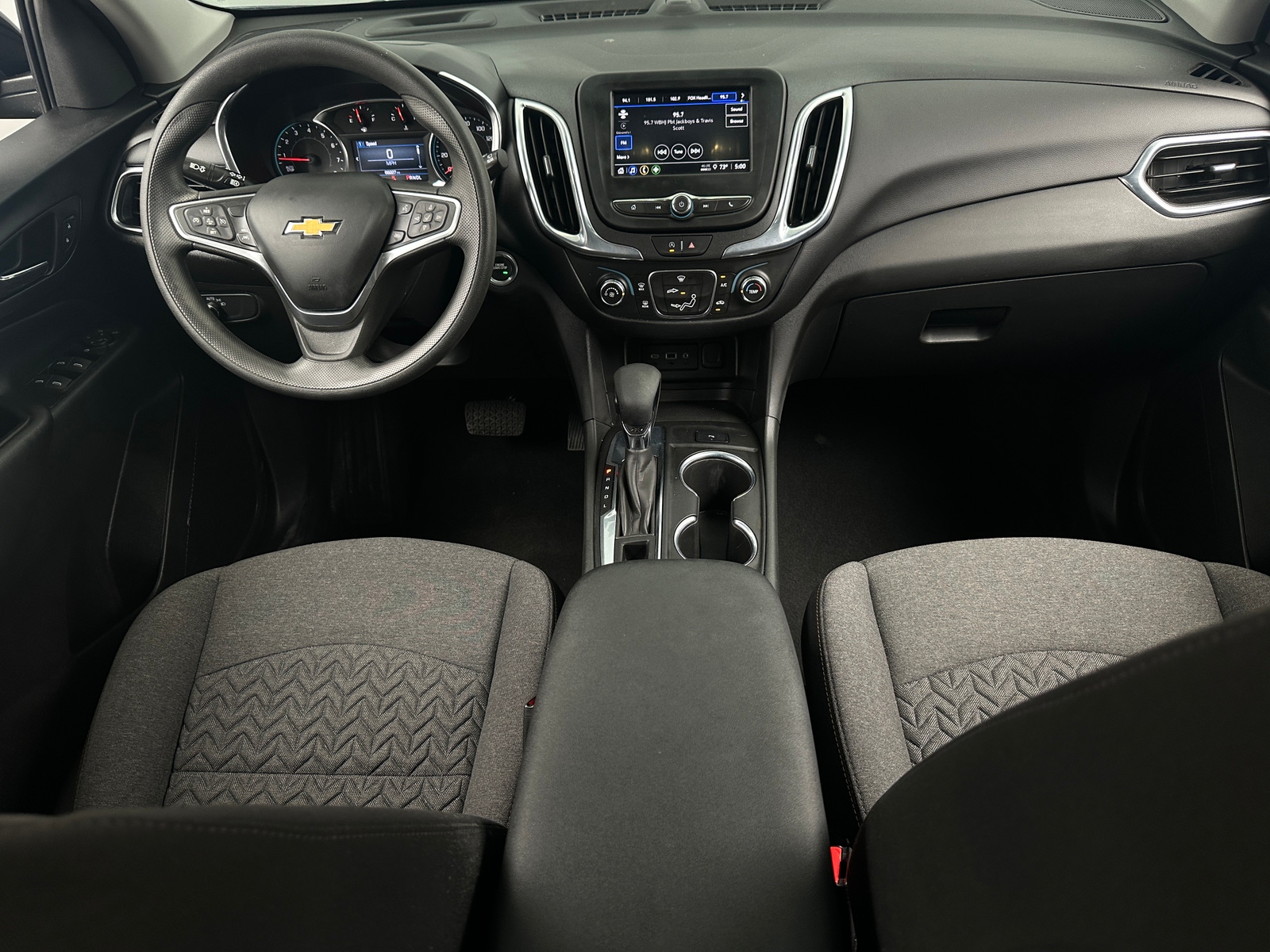 Thumbnail: 2023 Chevrolet Equinox - 3