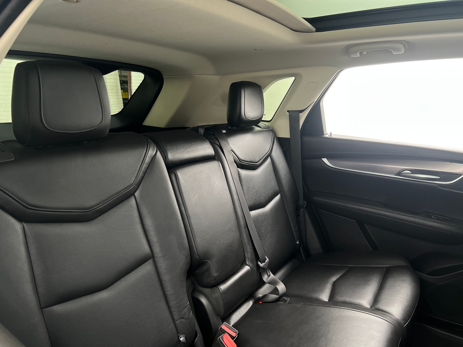 Thumbnail: 2018 Cadillac XT5 - 5