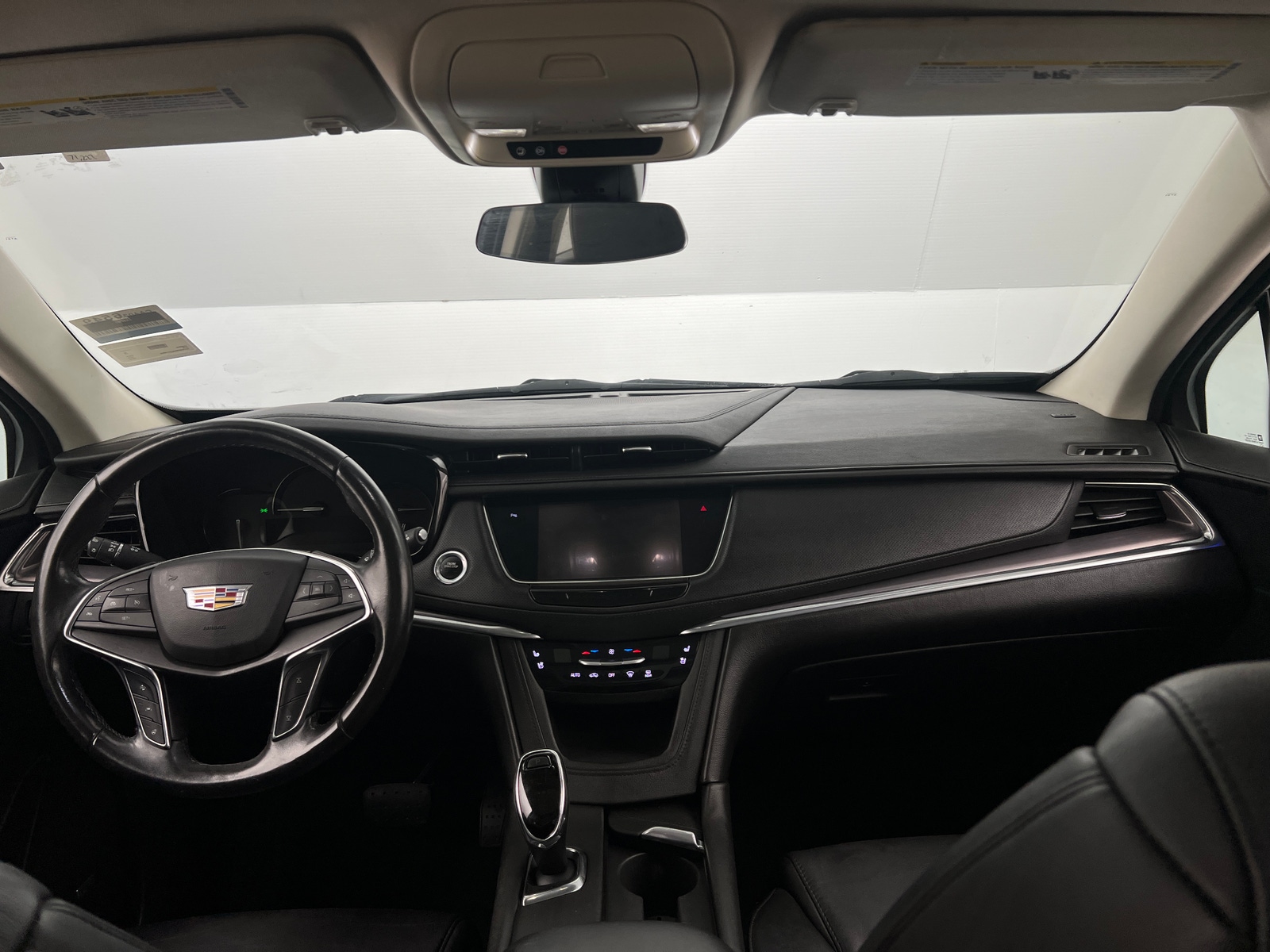 Thumbnail: 2018 Cadillac XT5 - 2