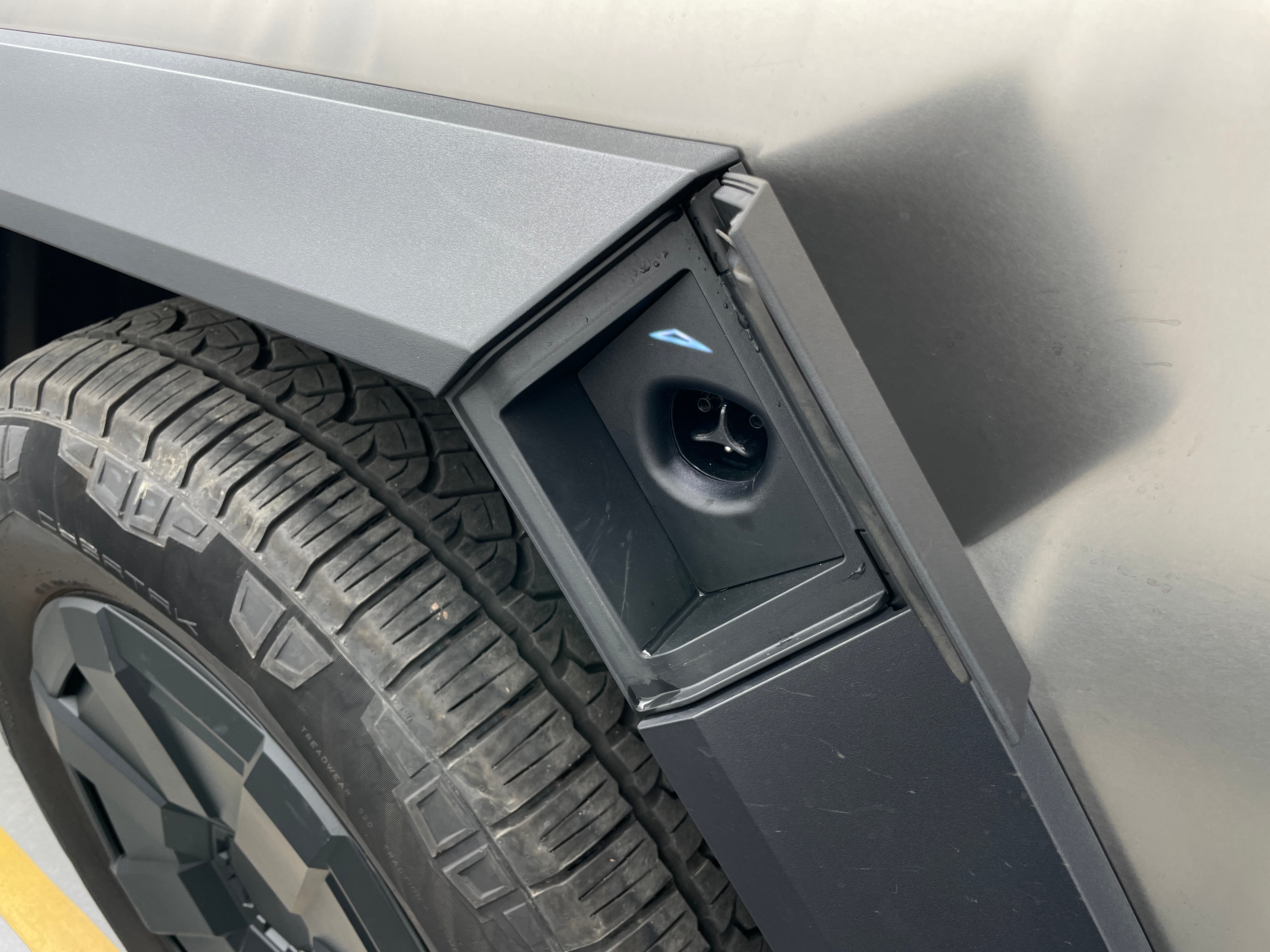 Used 2025 Tesla Cybertruck Base with VIN 7G2CEHED4SA069412 for sale in Northfield, Minnesota