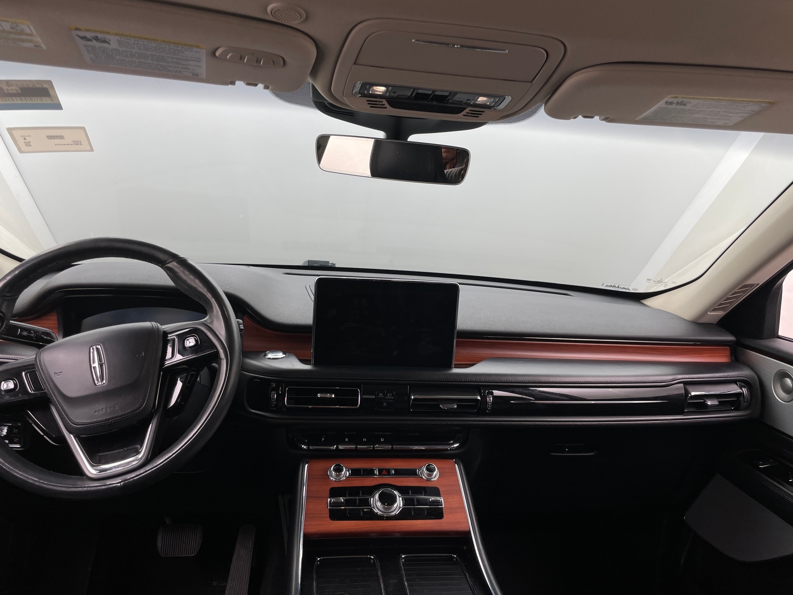 Thumbnail: 2020 Lincoln Aviator - 2